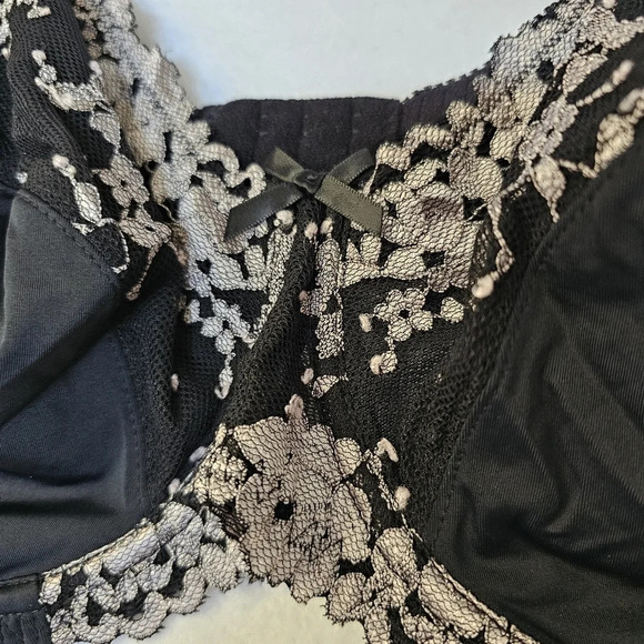 Curve Muse bra NWT - Picture 2 of 6